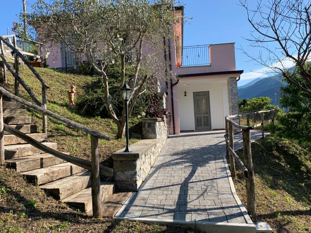 Angelina'S House With Lake View - Bellagio Exterior photo